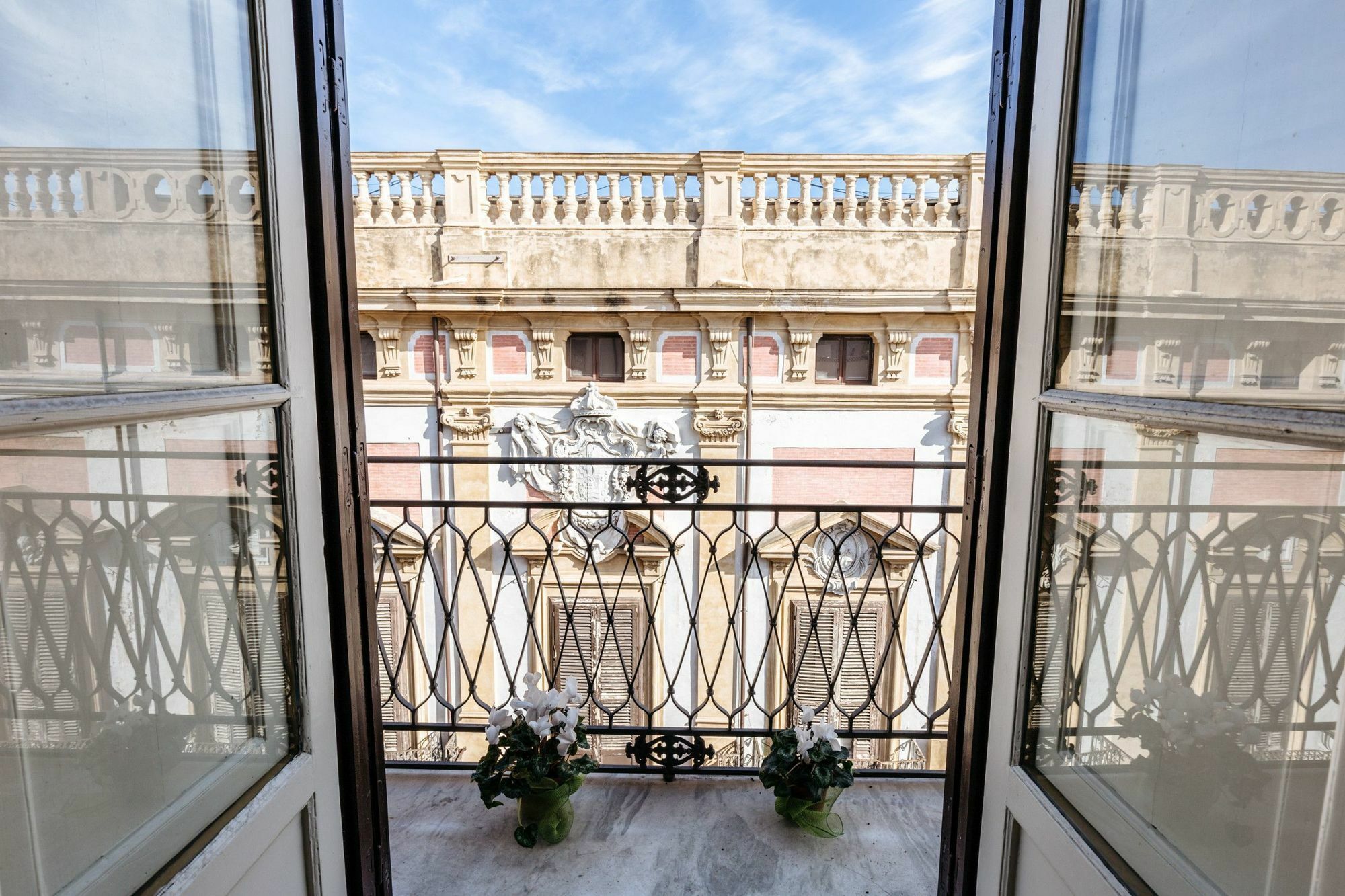 Sant'Elia Prestige Apartment With Balcony Palermo Kültér fotó